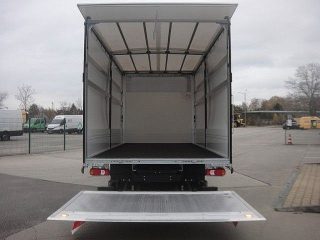 IVECO Daily 70C21A8 - Schiebeplane links und rechts