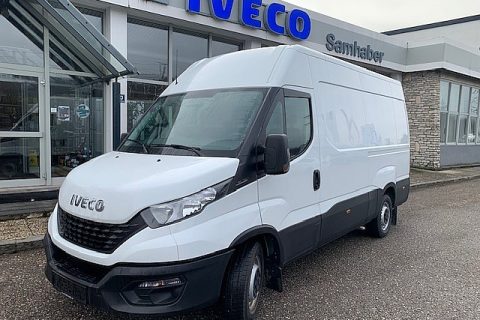 IVECO Daily 35S16 Radstand 3.520 mm - AHK